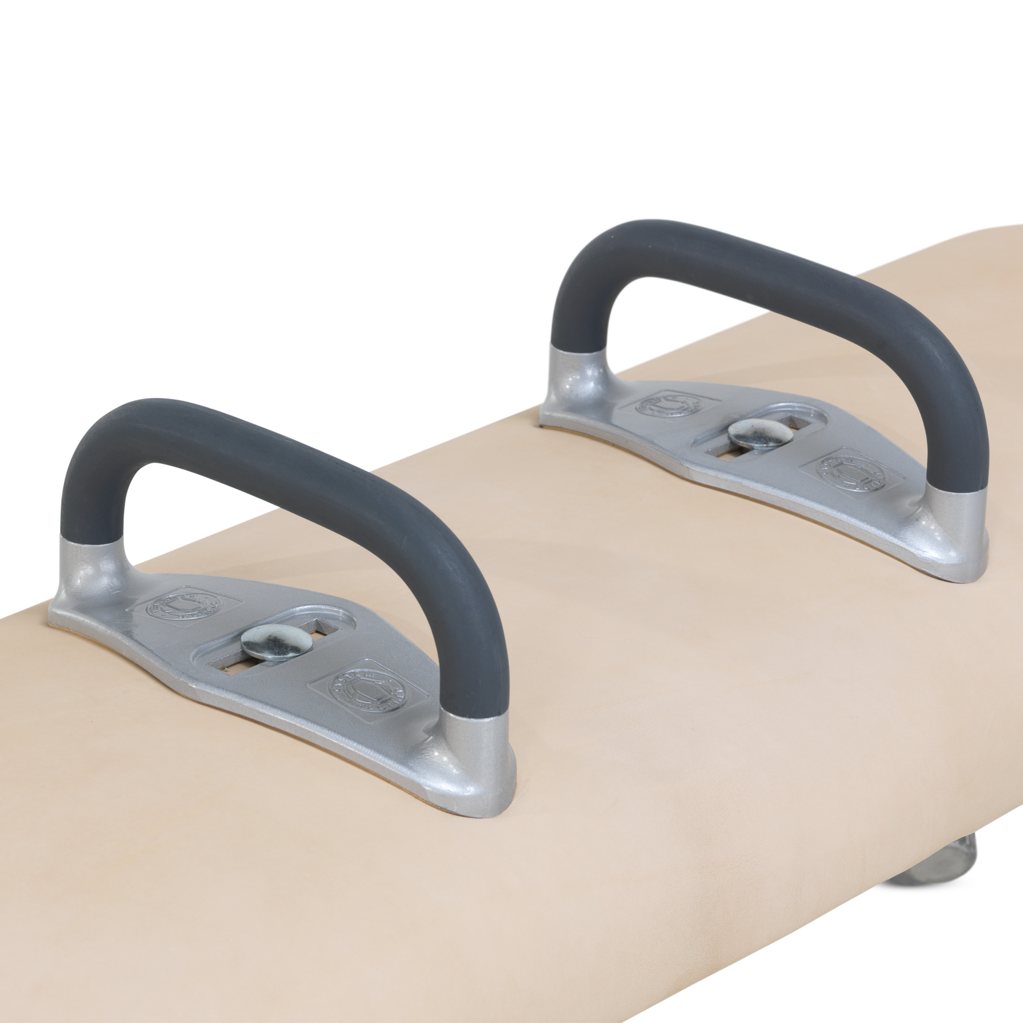 Pommel, aluminium
