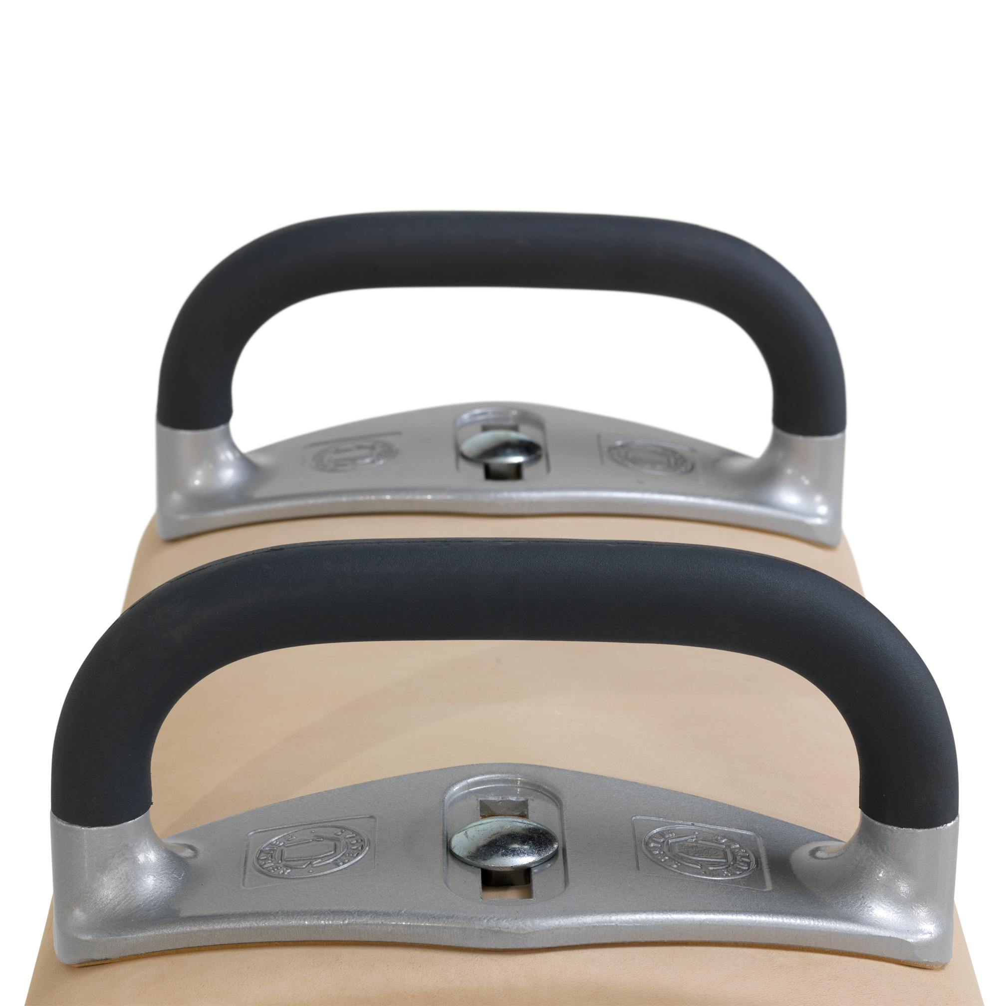 Pommel, aluminium